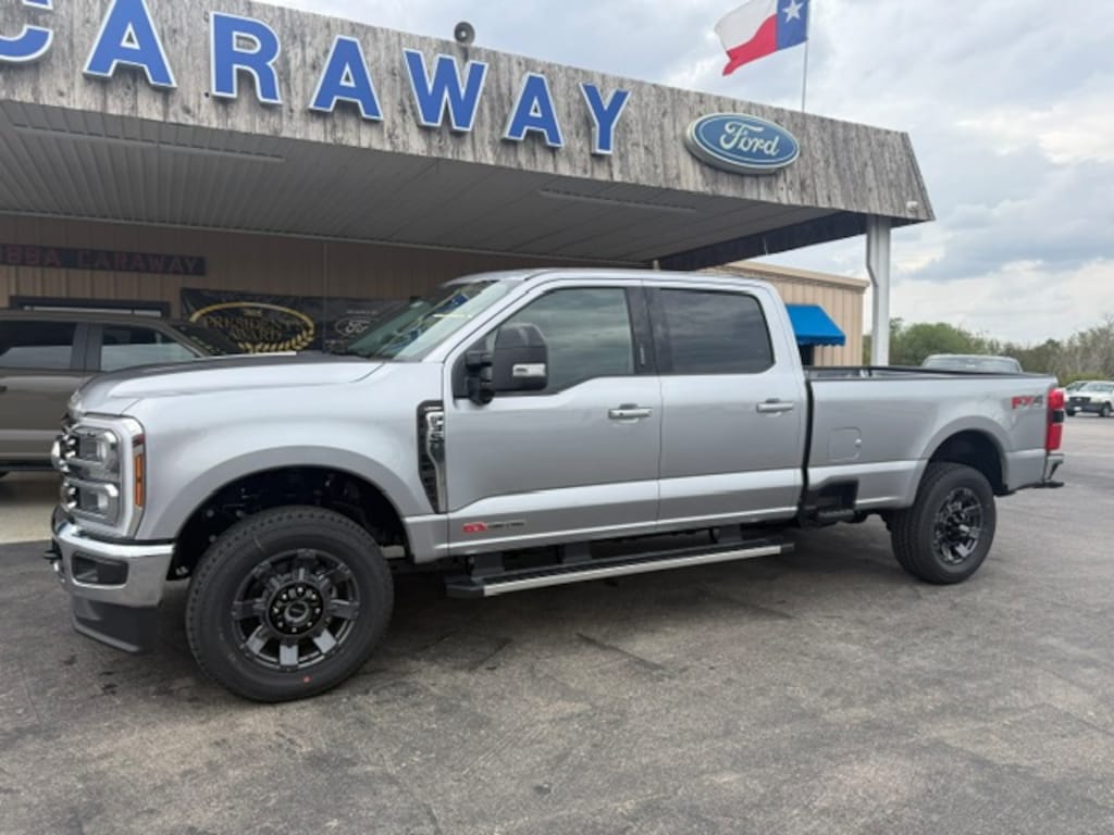 New 2027 Ford F-350 LARIAT 4X4 TRUCK