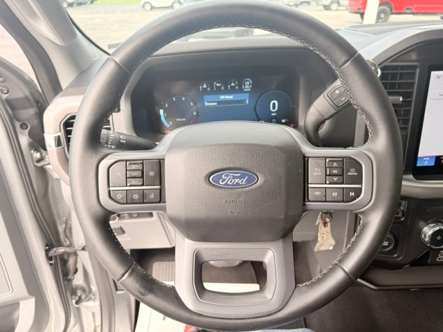 2025 Ford F-150 XLT - Photo 18