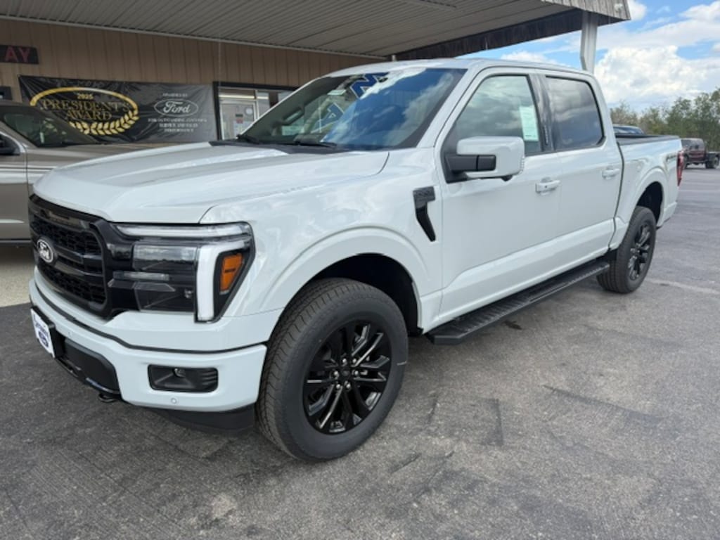 New 2026 Ford F-150 LARIAT 4X4 TRUCK