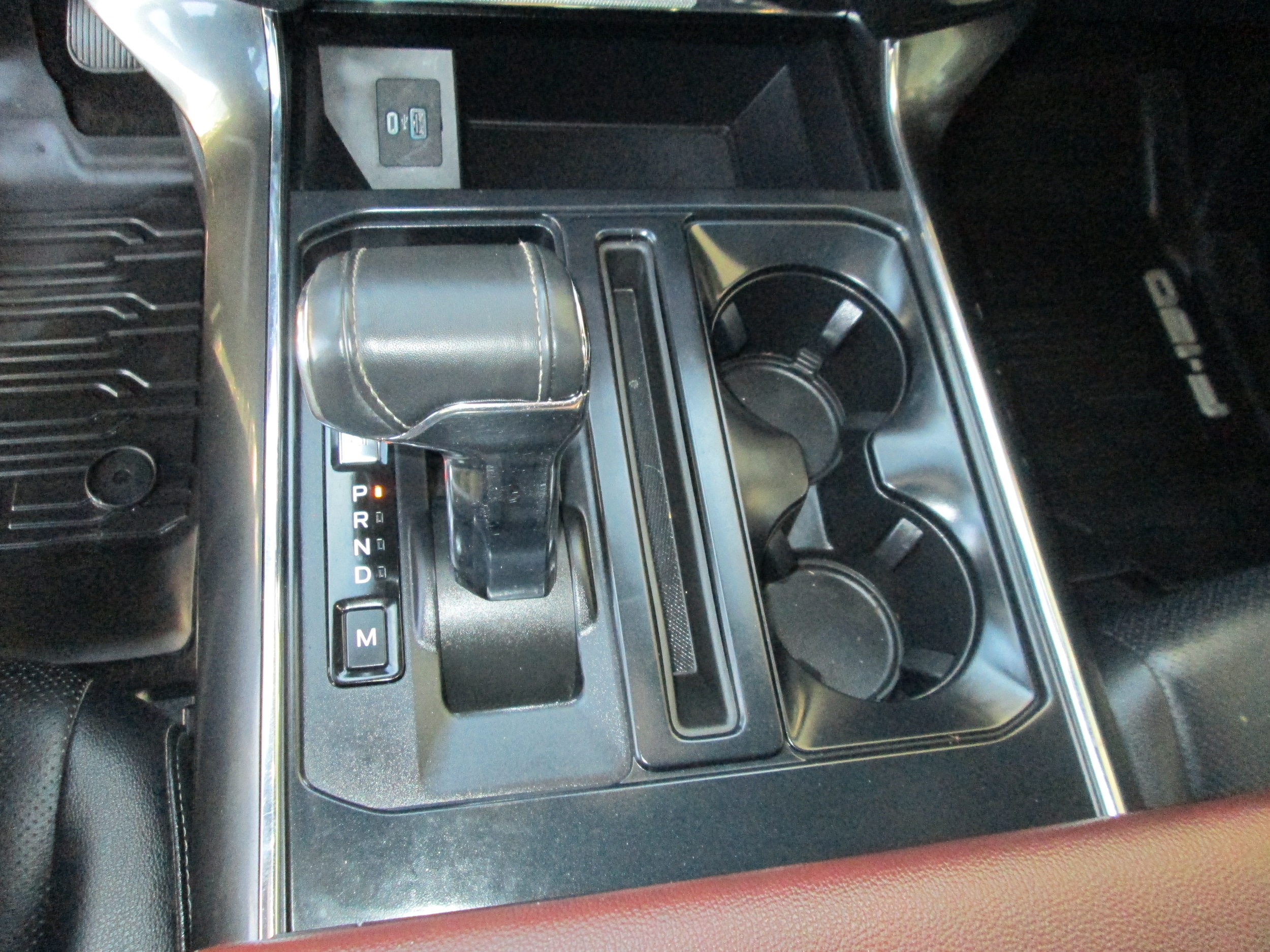 2022 Ford F-150 Lariat - Photo 19