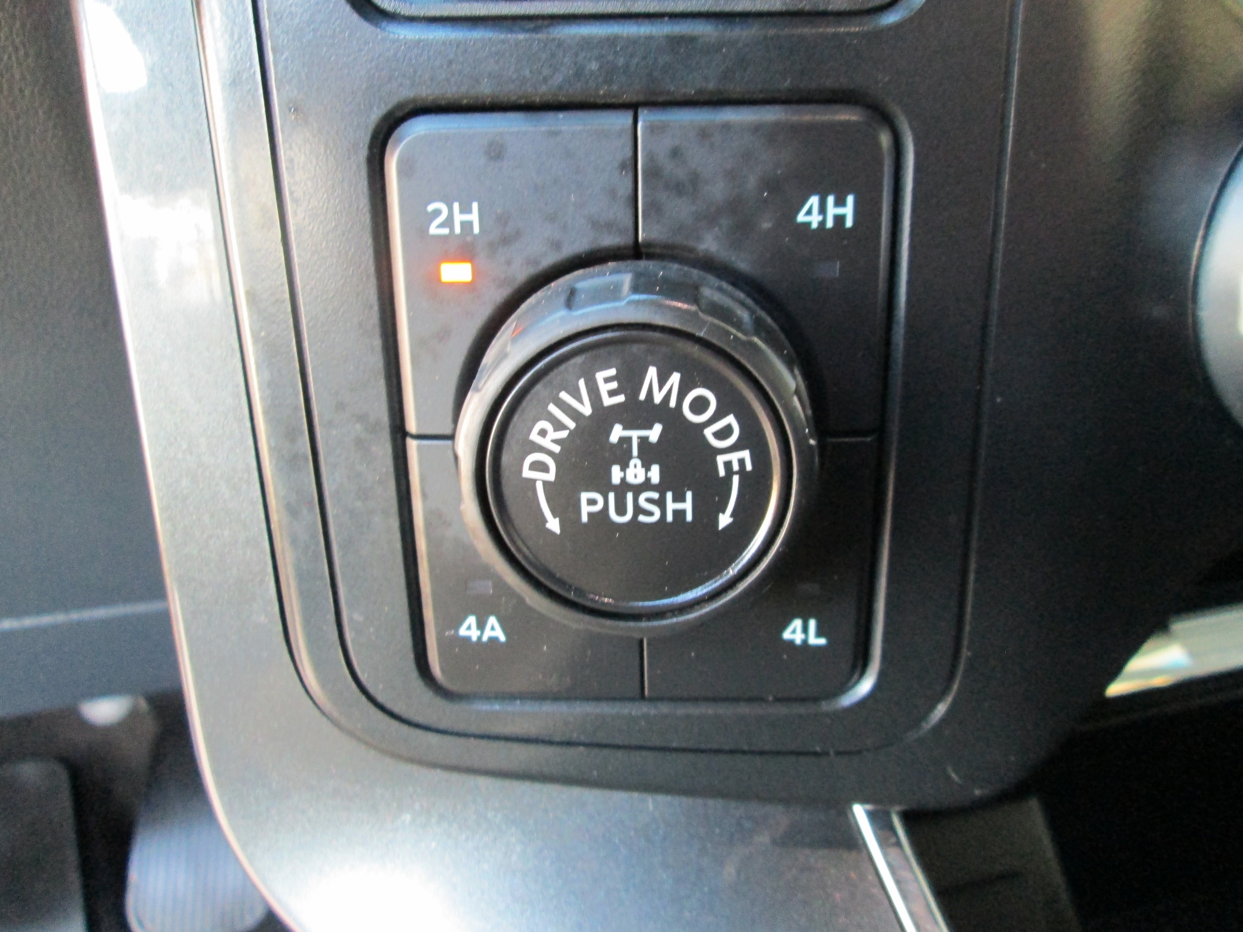 2022 Ford F-150 Lariat - Photo 16