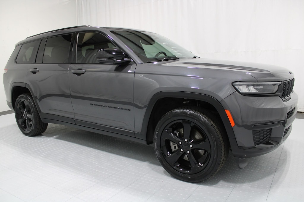 Used 2023 Jeep Grand Cherokee L Altitude SUV