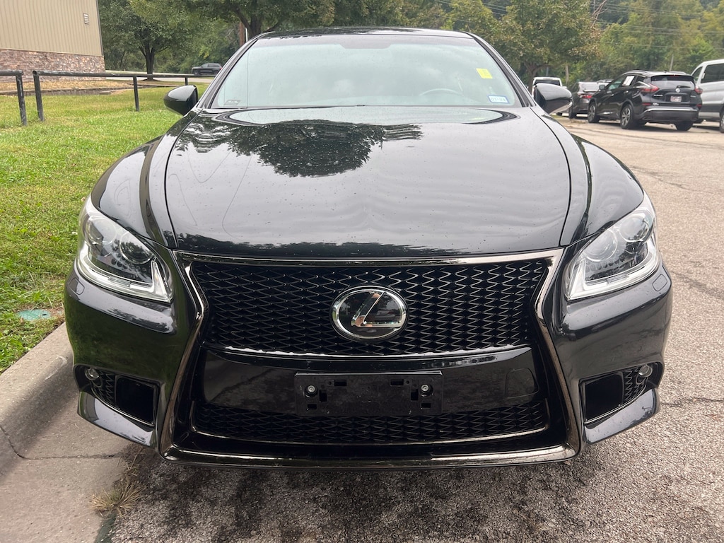 Used 2017 Lexus LS 460 Sedan