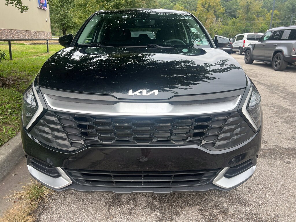 Used 2024 Kia Sportage LX SUV