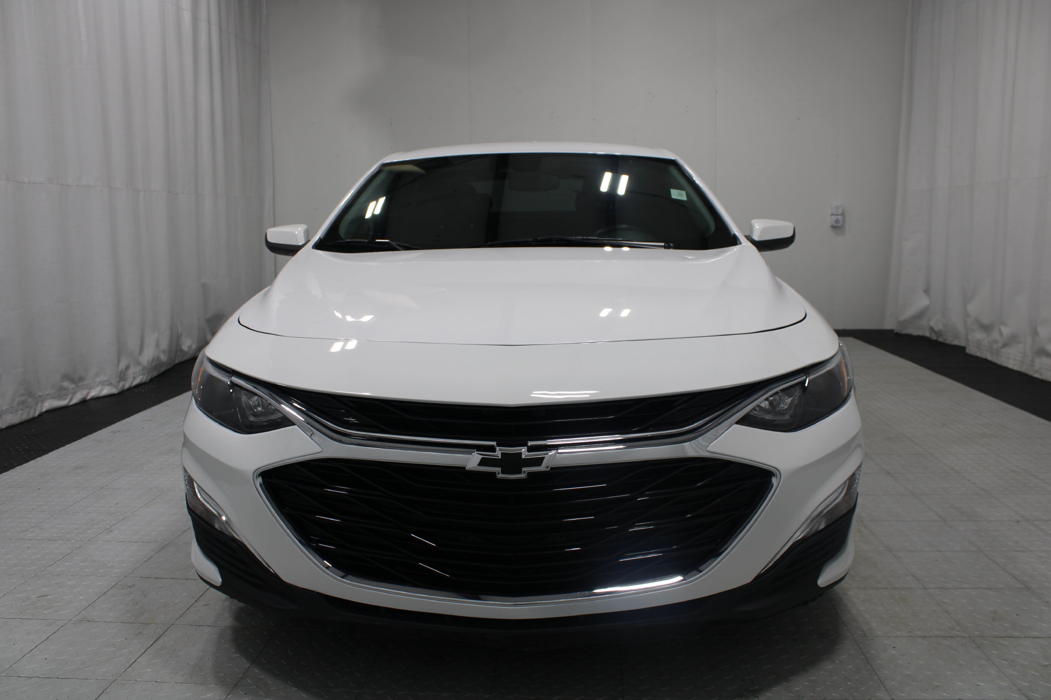 Used 2024 Chevrolet Malibu RS Sedan