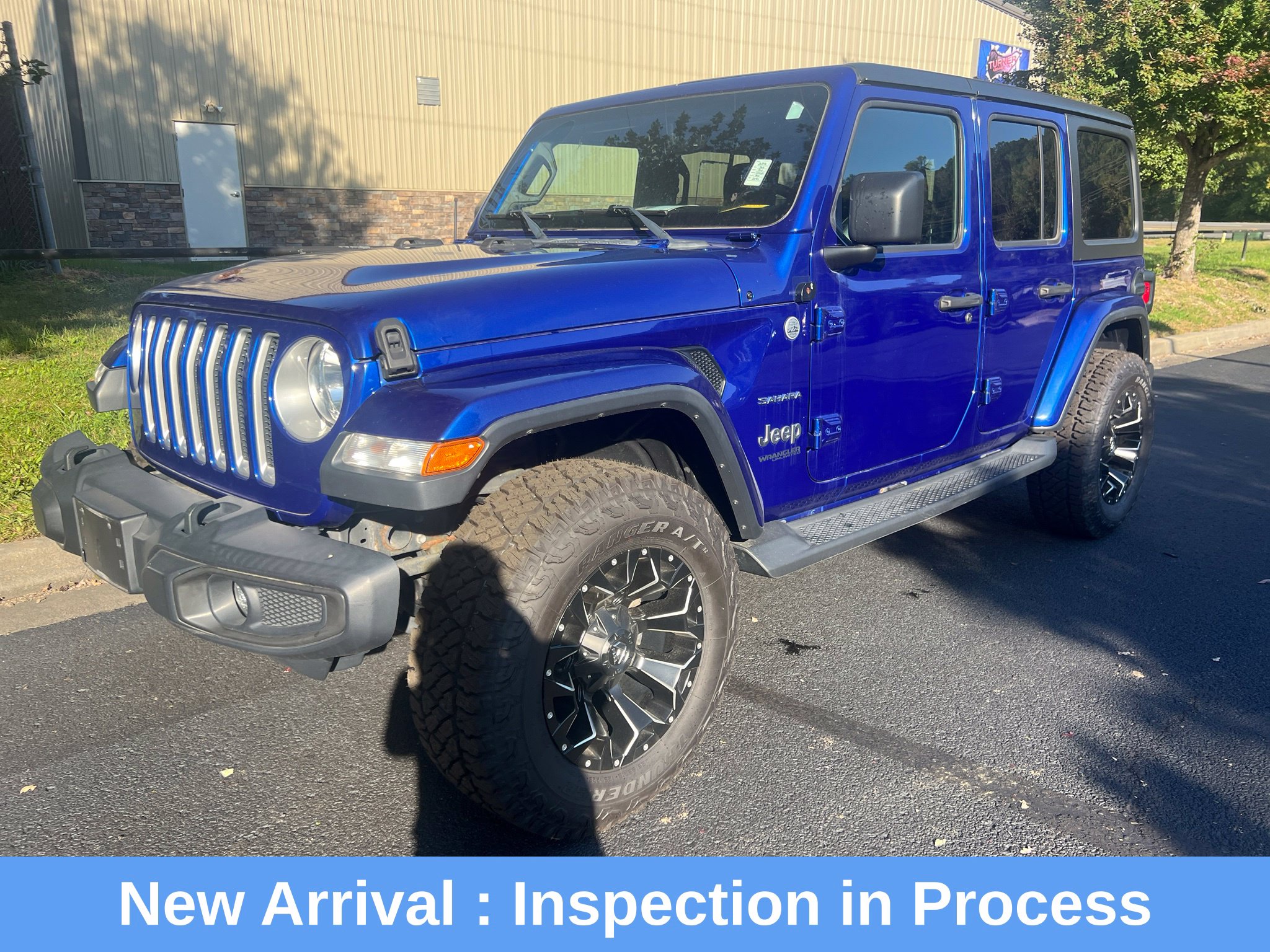 Used 2018 Jeep Wrangler Unlimited Sahara SUV