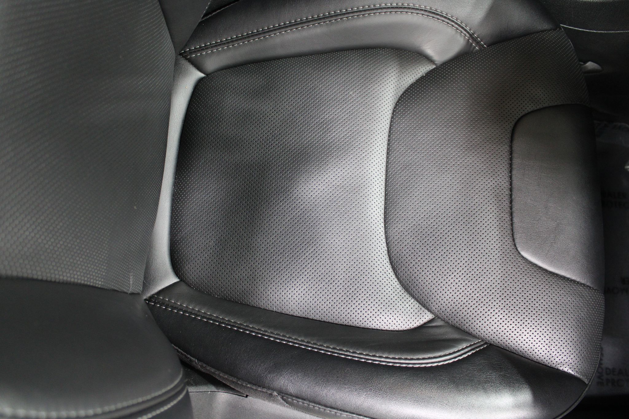 2023 Jeep Cherokee Altitude Lux - Photo 27