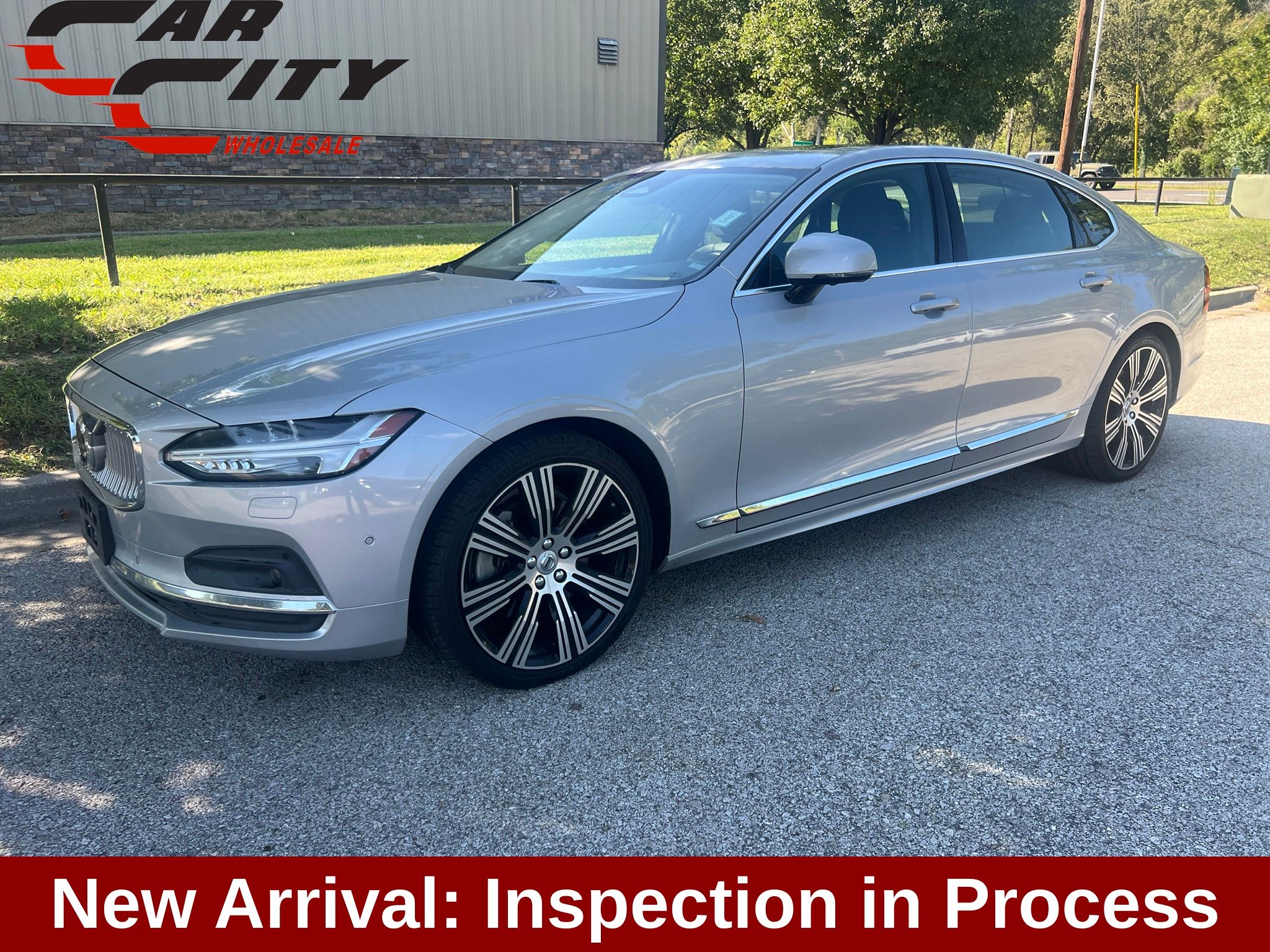 2023 Volvo S90