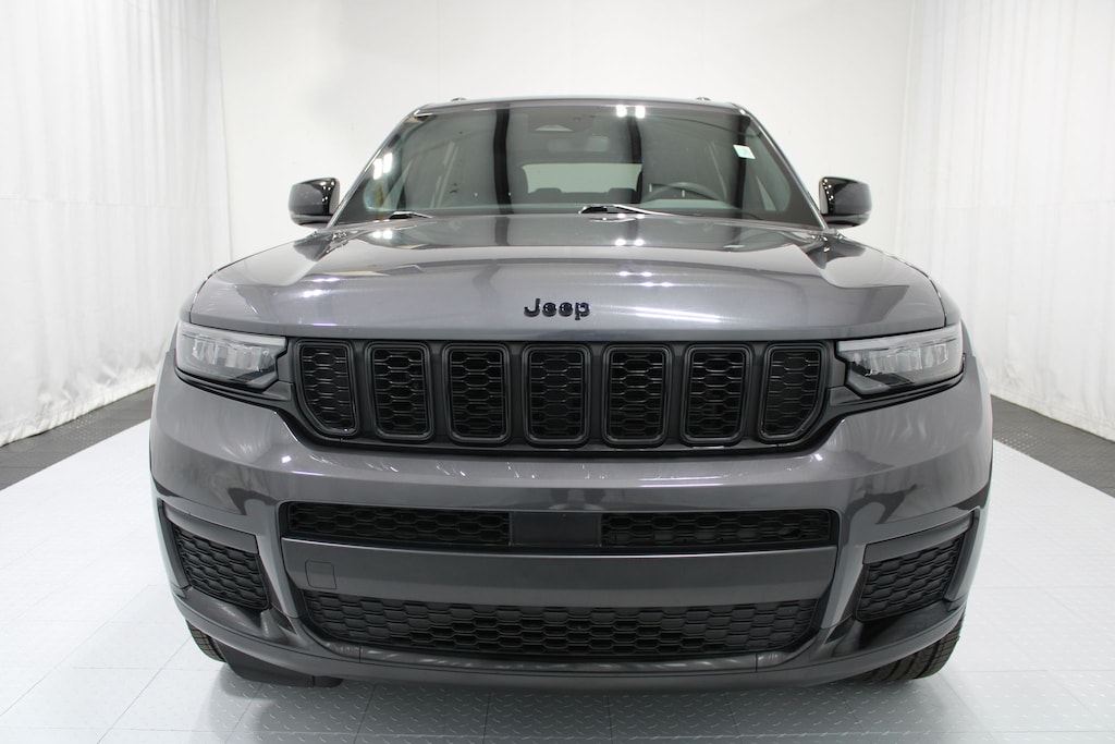 Used 2023 Jeep Grand Cherokee L Altitude SUV