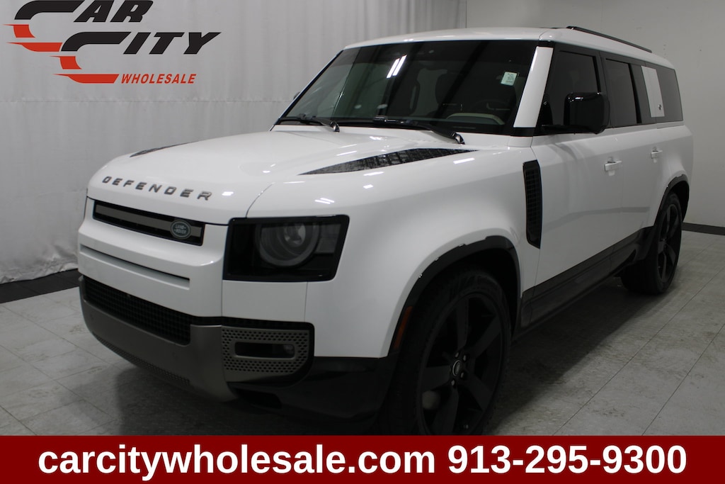 Used 2024 Land Rover Defender 130 X-Dynamic SE SUV