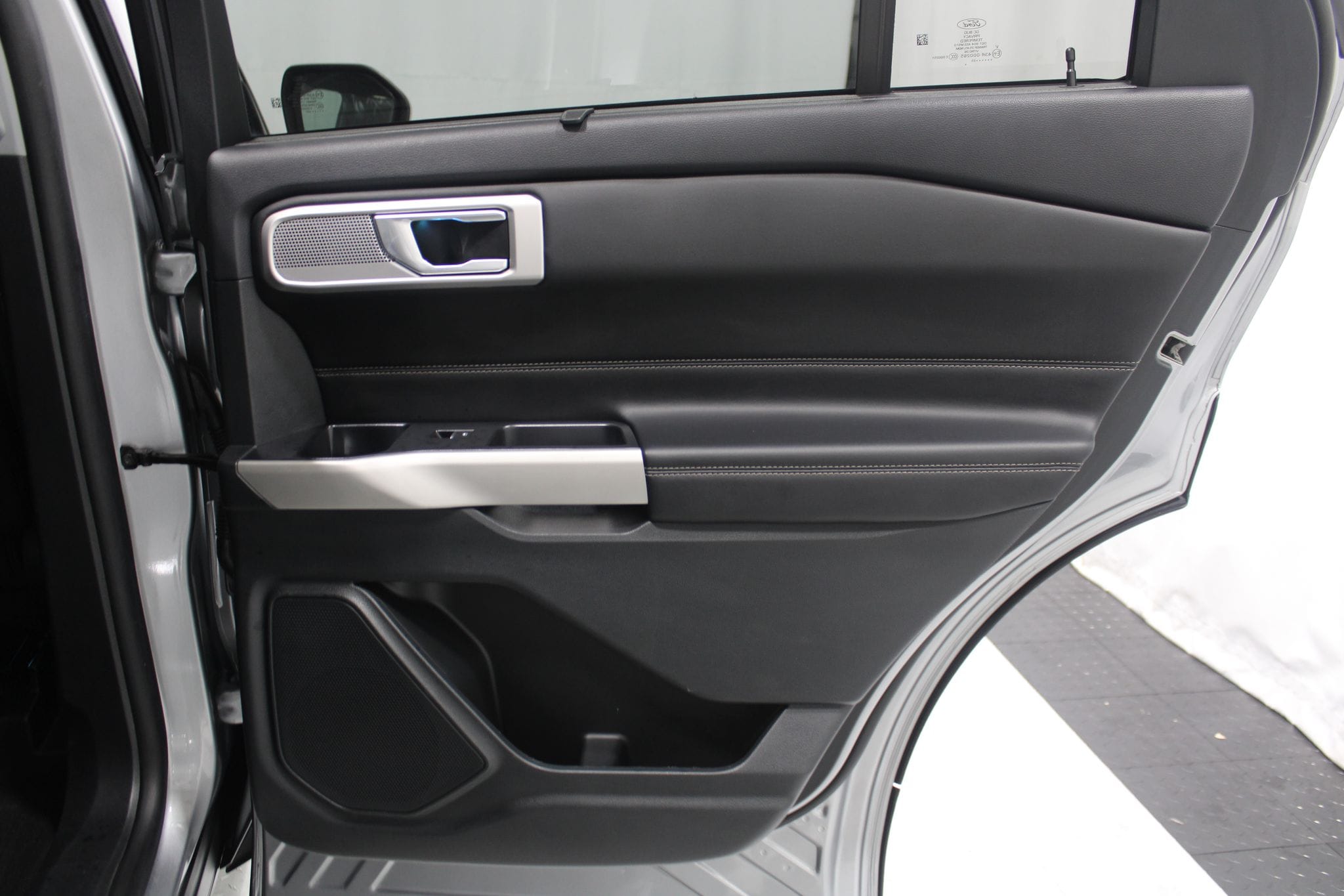 2023 Ford Explorer Limited - Photo 19