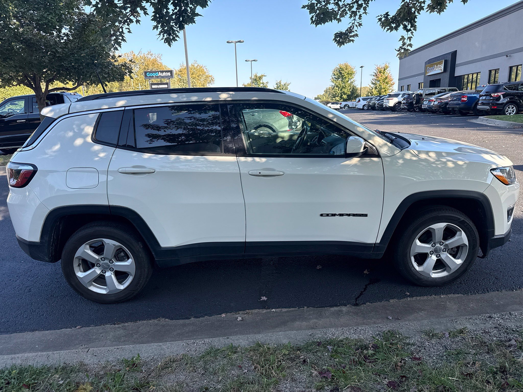 Used 2018 Jeep Compass Latitude SUV