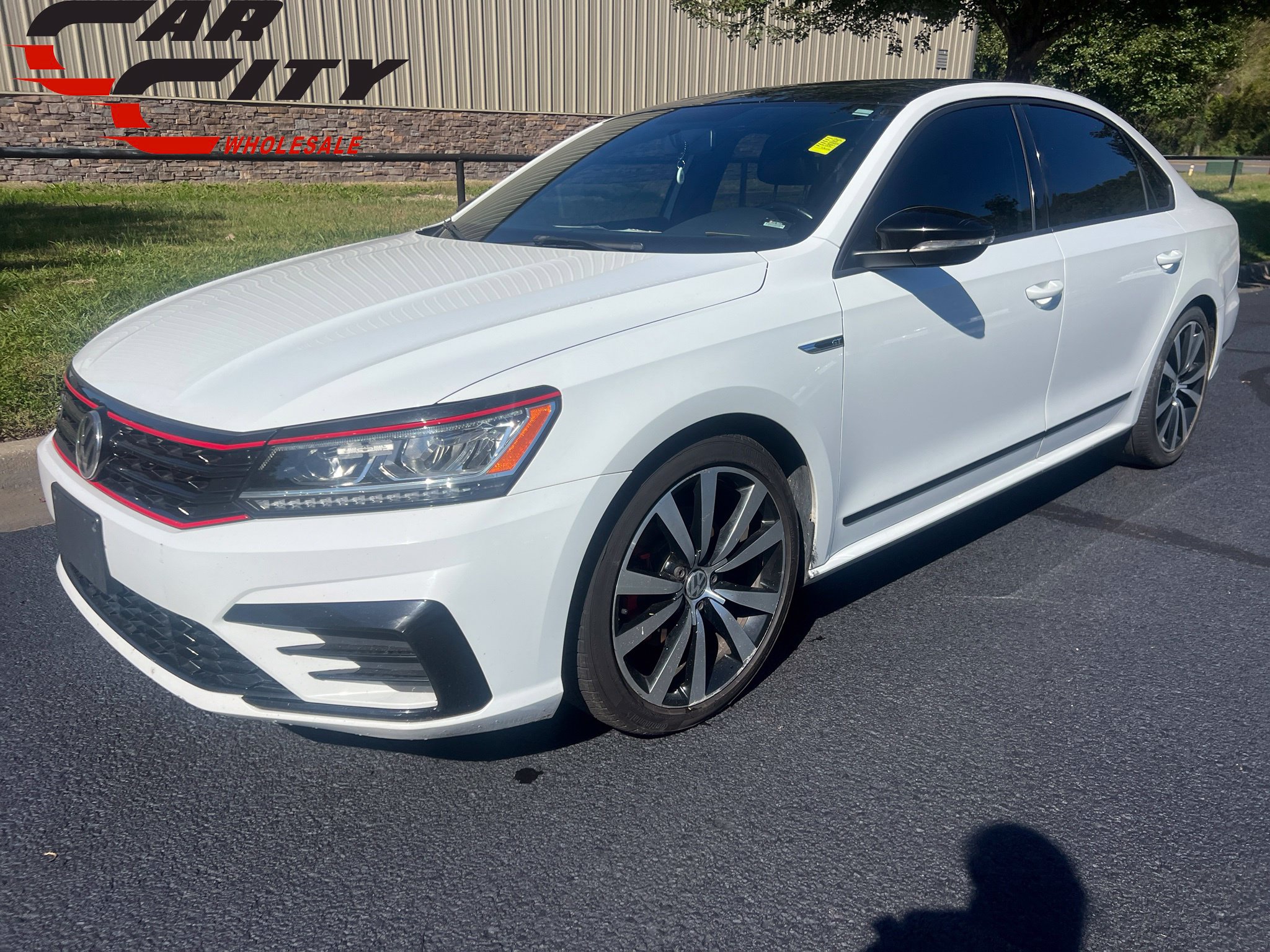 Used 2018 Volkswagen Passat 3.6L V6 GT Sedan
