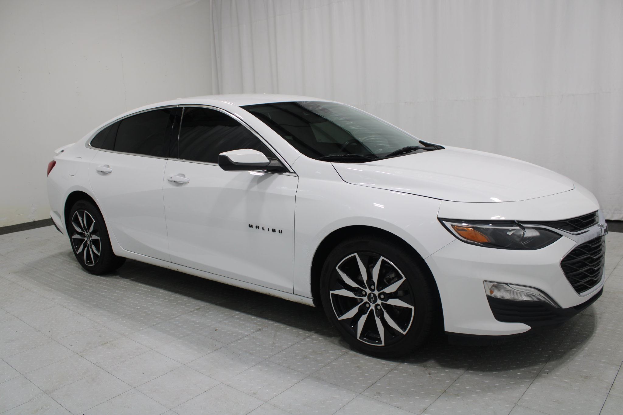 Used 2024 Chevrolet Malibu RS Sedan