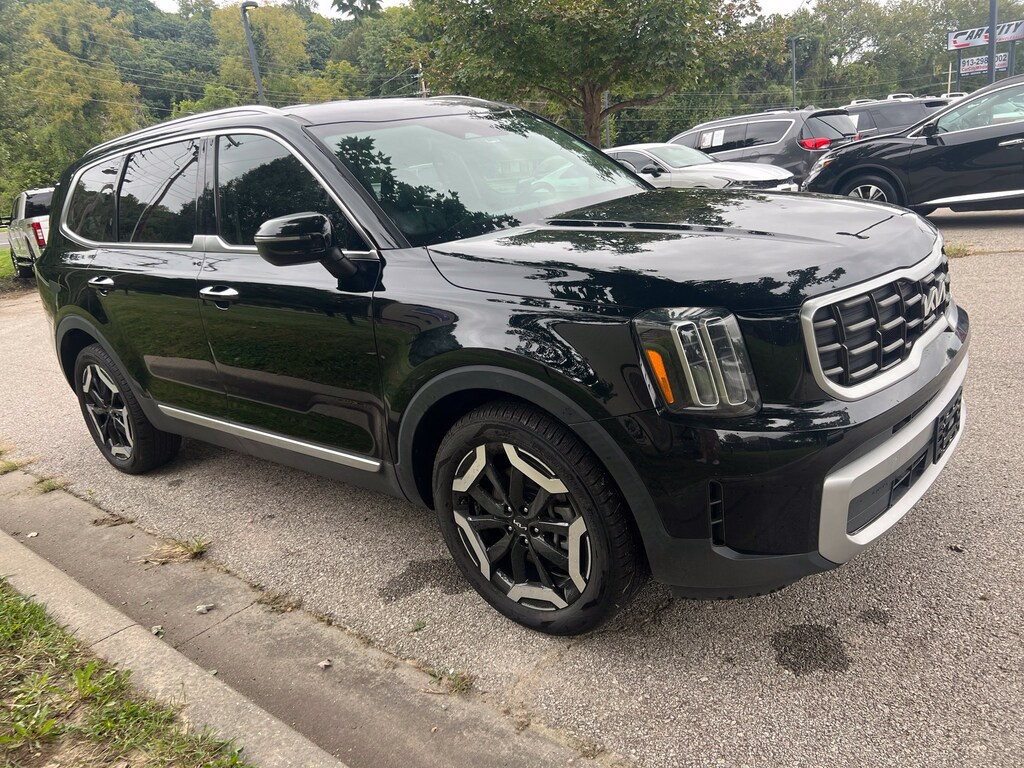 Used 2023 Kia Telluride S SUV