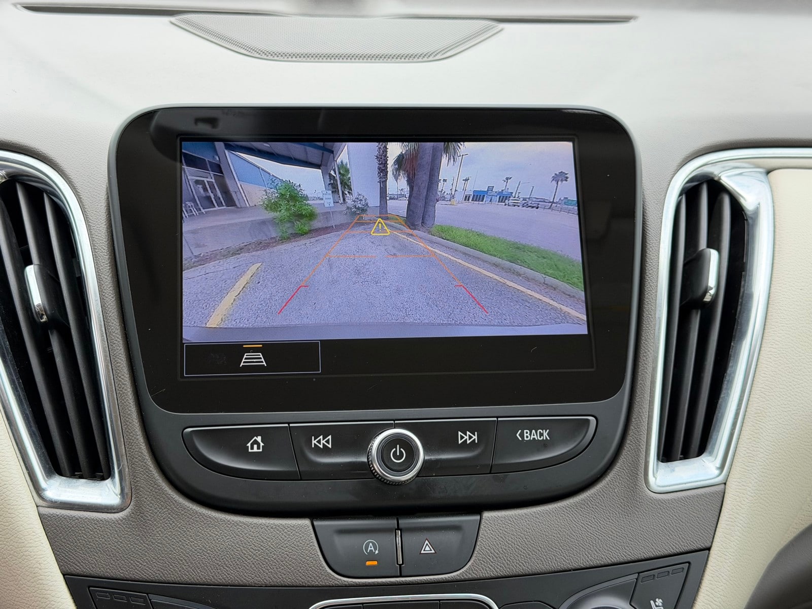 2024 Chevrolet Malibu 2LT - Photo 14