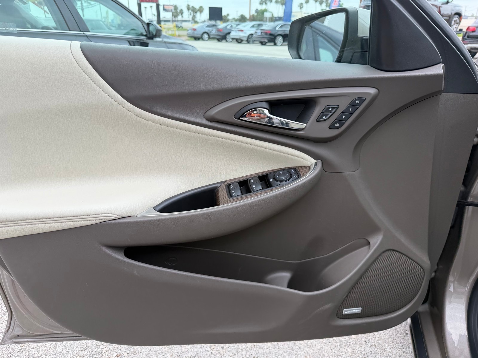 2024 Chevrolet Malibu 2LT - Photo 12