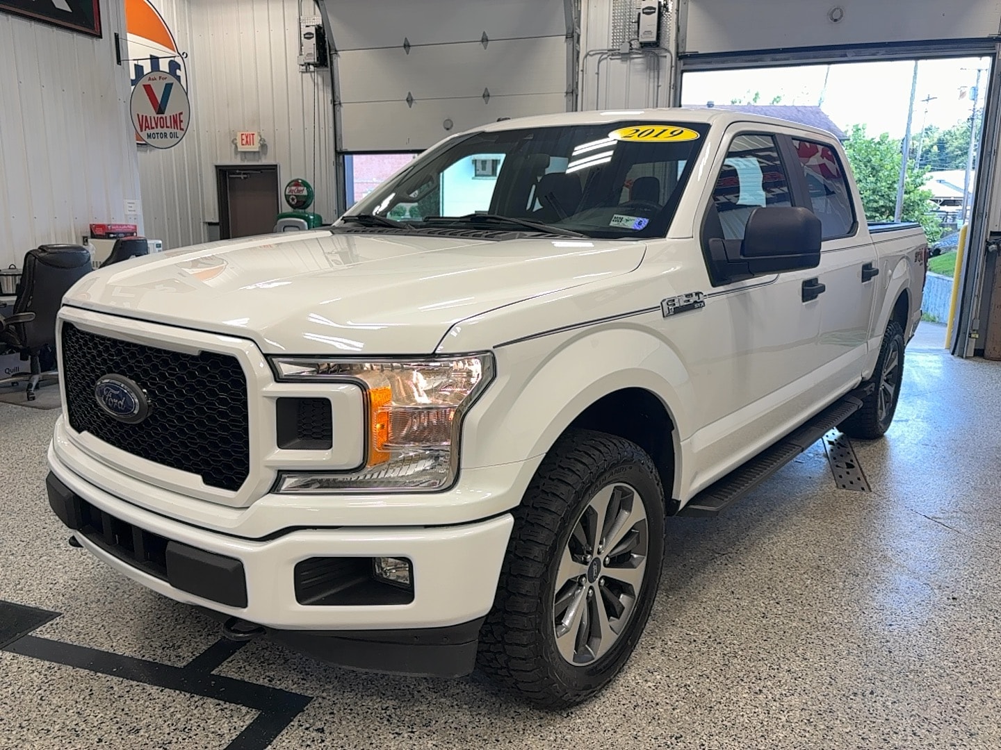 2019 Ford F-150 XL - Photo 3