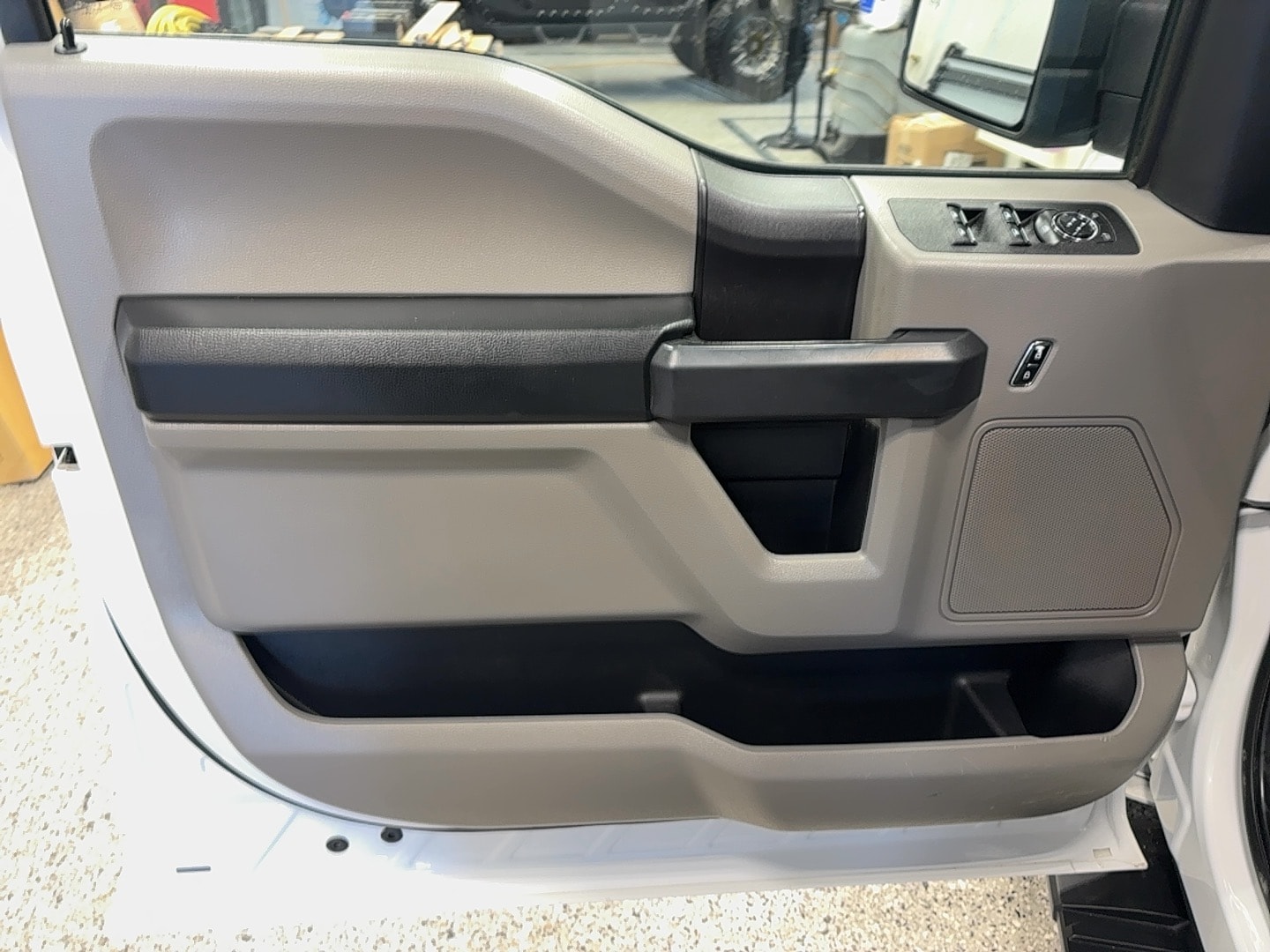 2019 Ford F-150 XL - Photo 11