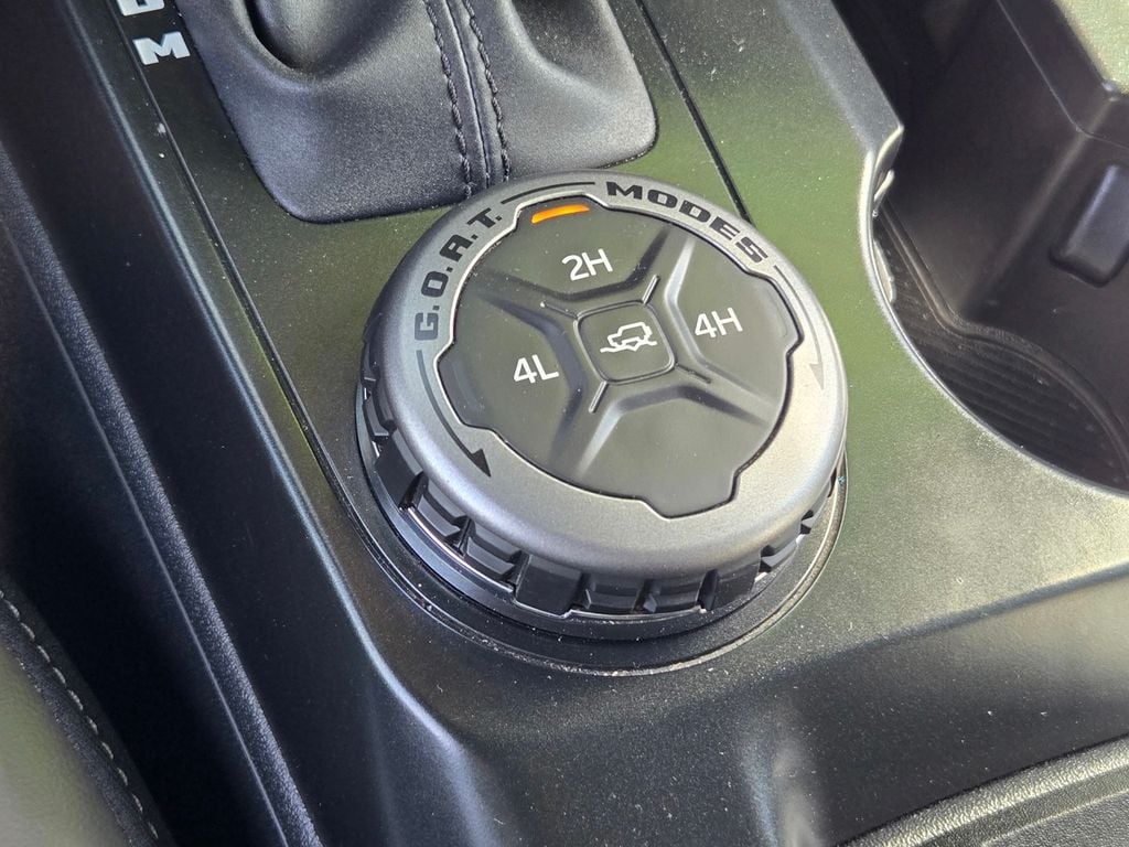2025 Ford Bronco 4-Door Outer Banks - Photo 25