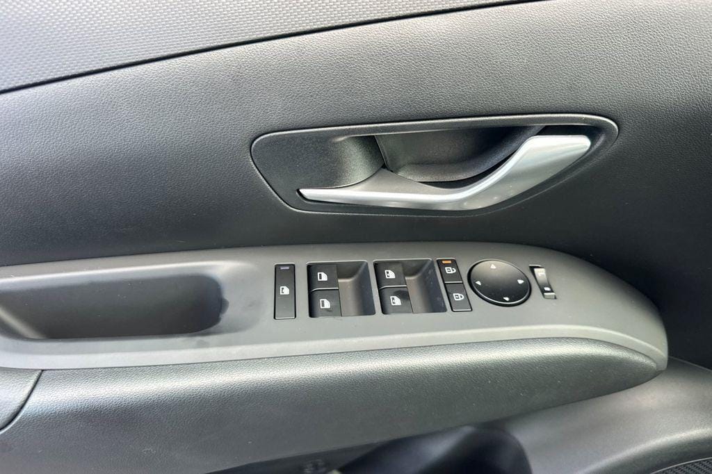 2026 Hyundai Santa Cruz SEL - Photo 8