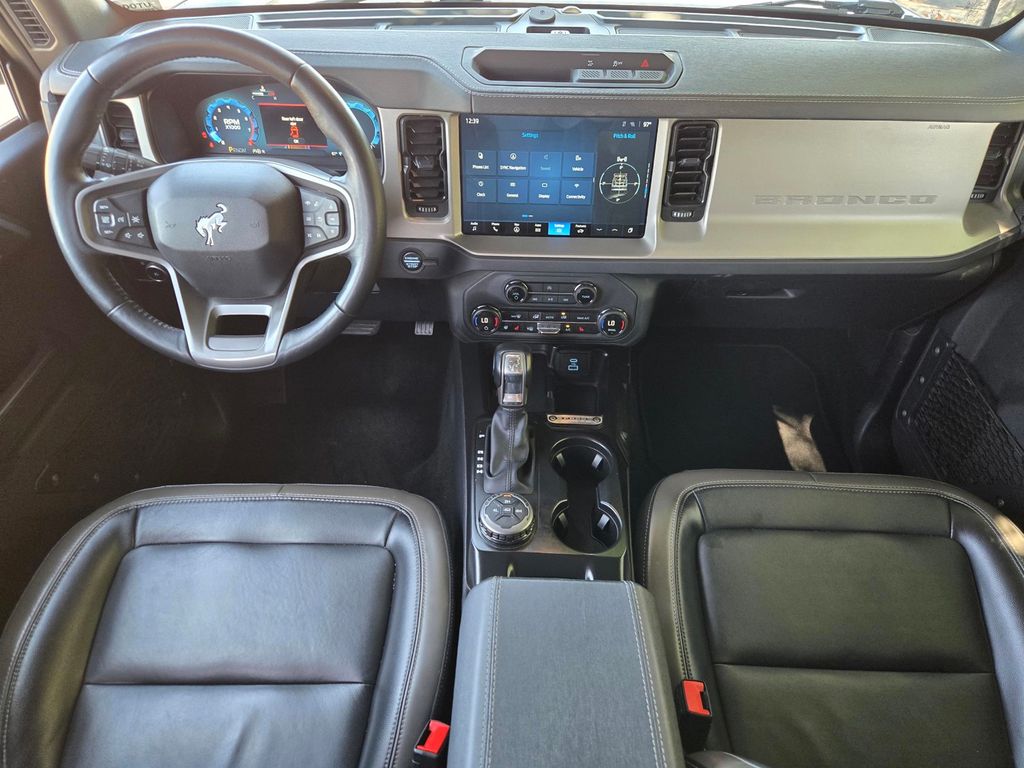 2025 Ford Bronco 4-Door Outer Banks - Photo 13