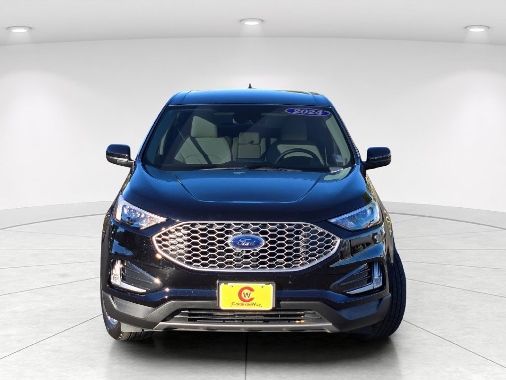 Used 2024 Ford Edge SUV