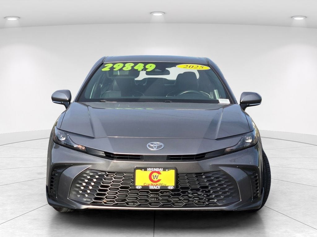 Used 2025 Toyota Camry SE Sedan