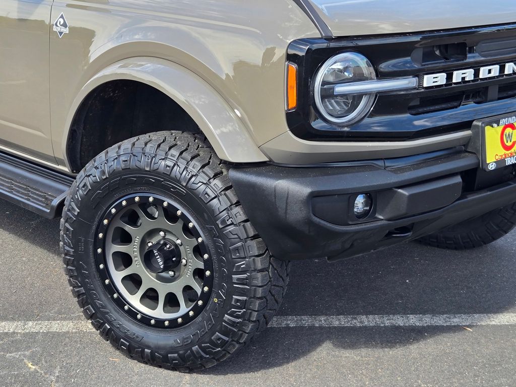 2025 Ford Bronco 4-Door Outer Banks - Photo 9