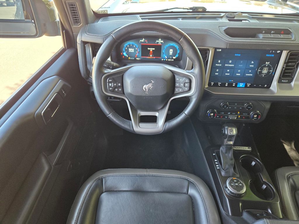 2025 Ford Bronco 4-Door Outer Banks - Photo 14