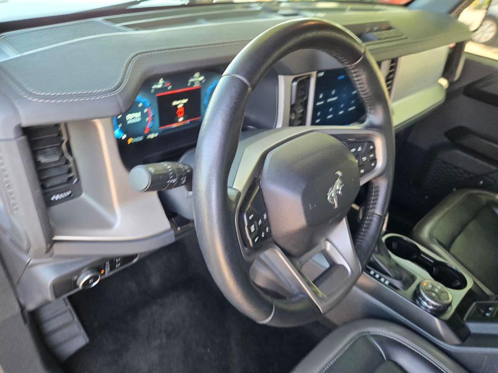 2025 Ford Bronco 4-Door Outer Banks - Photo 21
