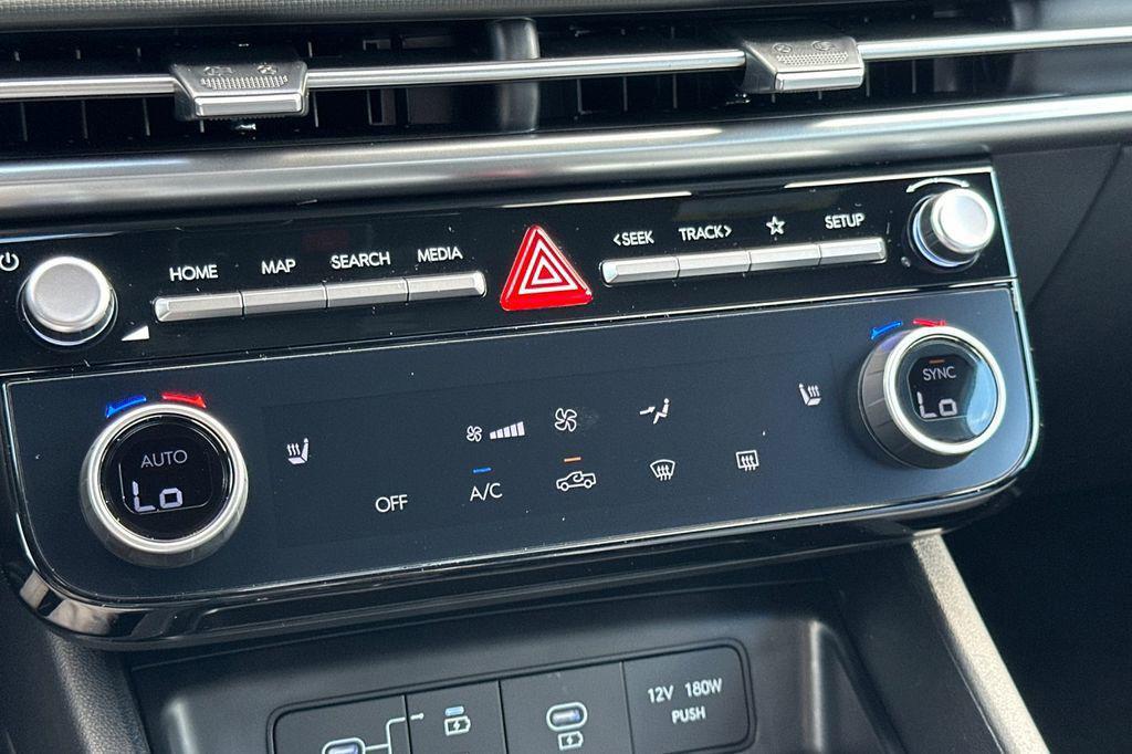 2026 Hyundai Santa Cruz SEL - Photo 16
