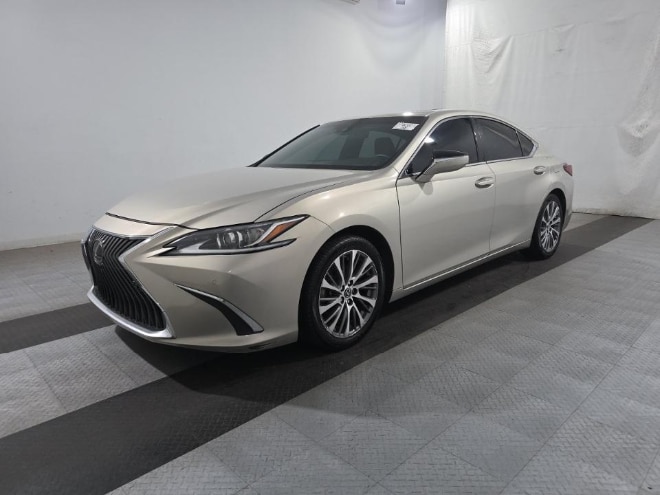 2019 Lexus ES