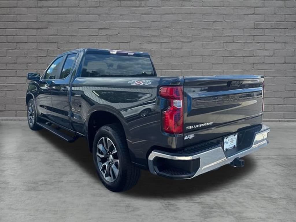 Used 2023 Chevrolet Silverado 1500 LT Truck