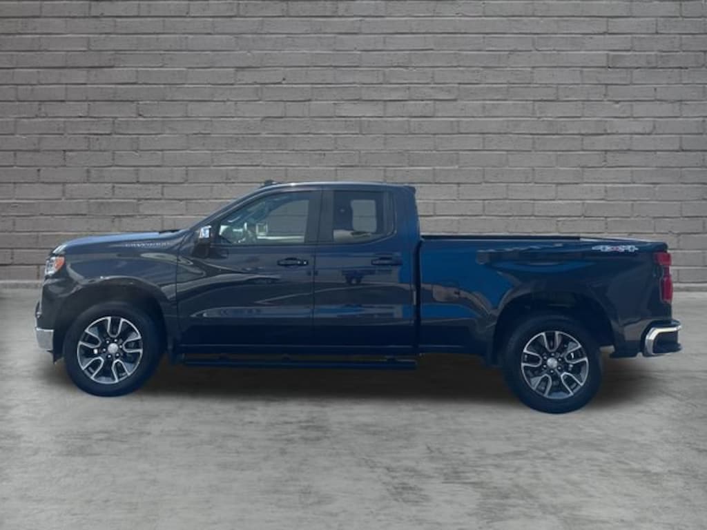 Used 2023 Chevrolet Silverado 1500 LT Truck