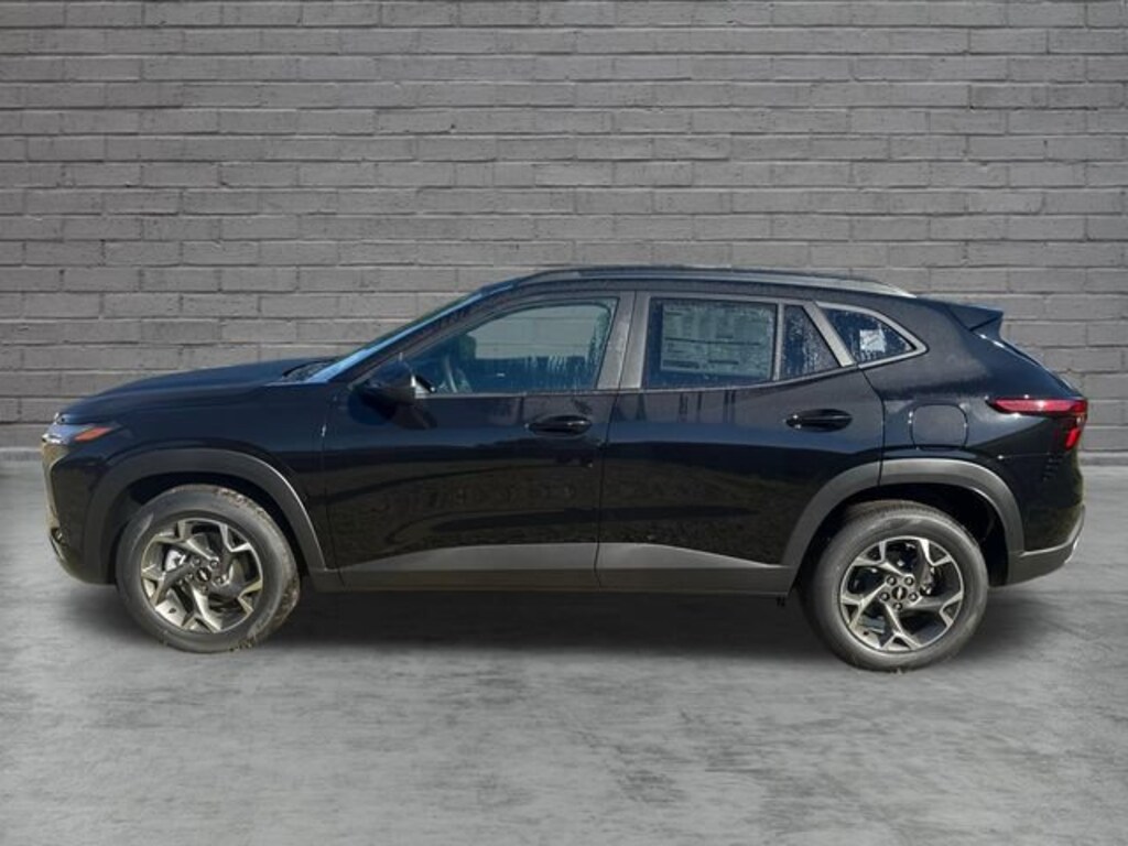 New 2026 Chevrolet Trax LT SUV
