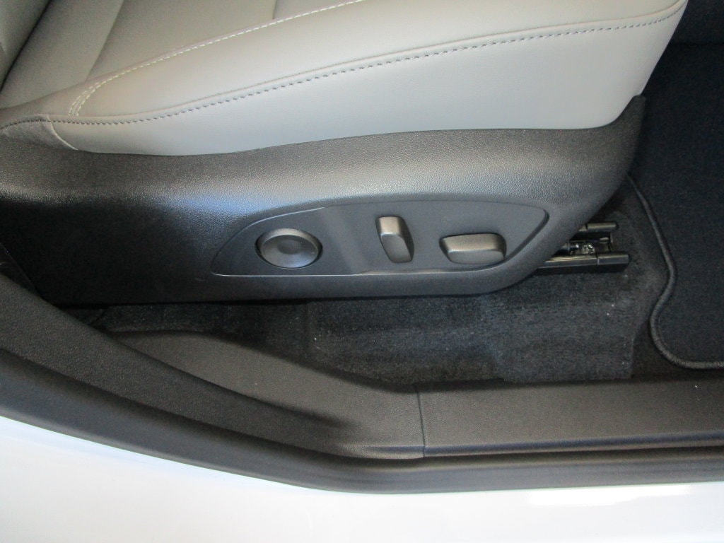 2026 GMC Acadia Elevation - Photo 28