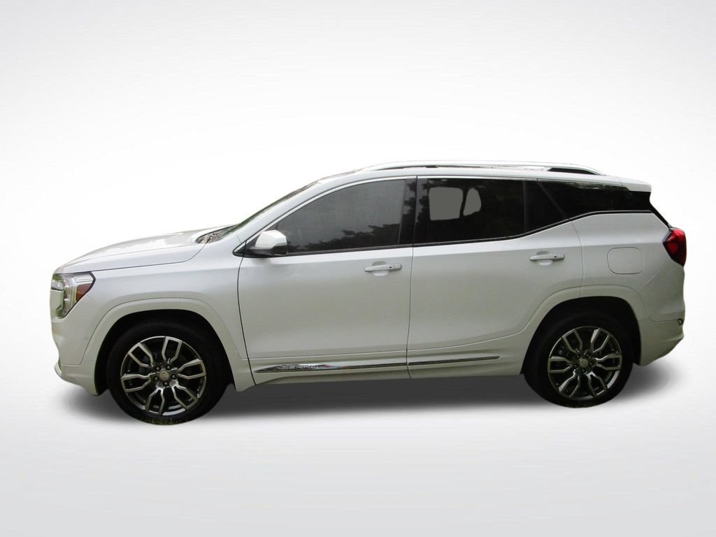 Used 2024 GMC Terrain Denali SUV