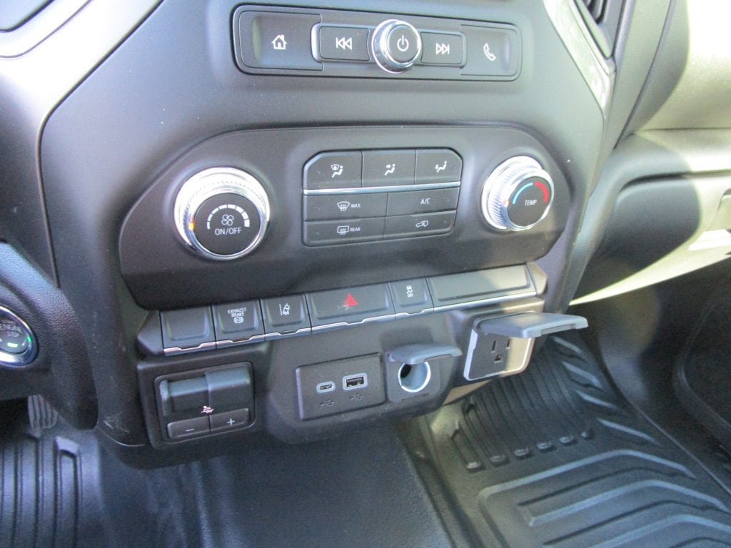 2026 GMC Sierra 3500 Chassis Cab Pro - Photo 36