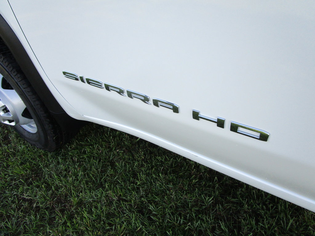 2026 GMC Sierra 3500 Chassis Cab Pro - Photo 11