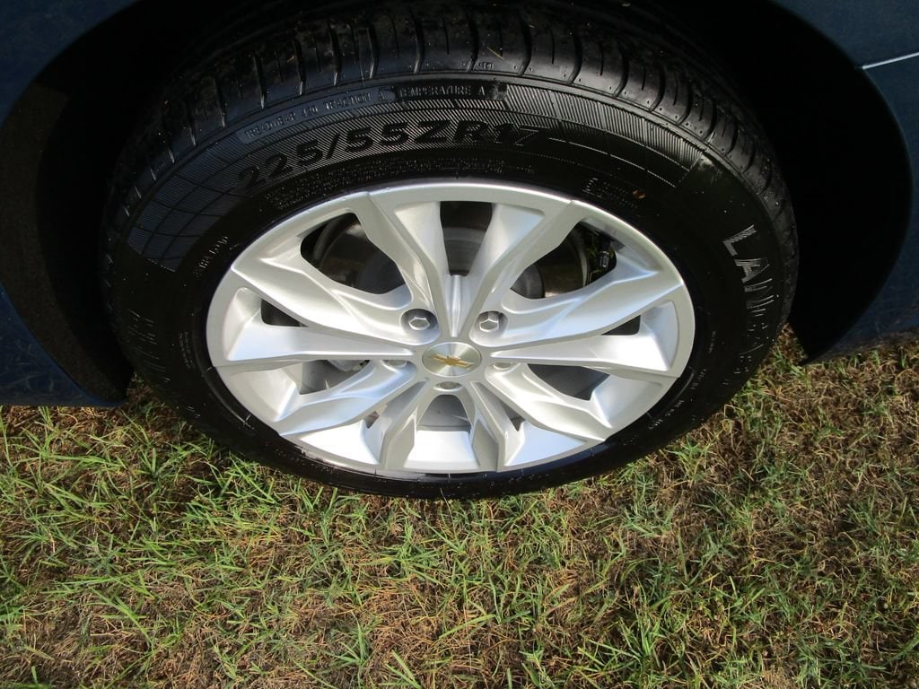 2024 Chevrolet Malibu 1LT - Photo 15