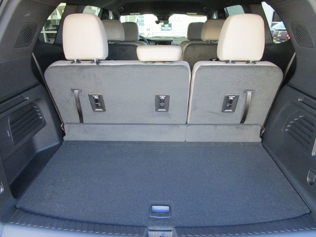 2026 GMC Acadia Elevation - Photo 14