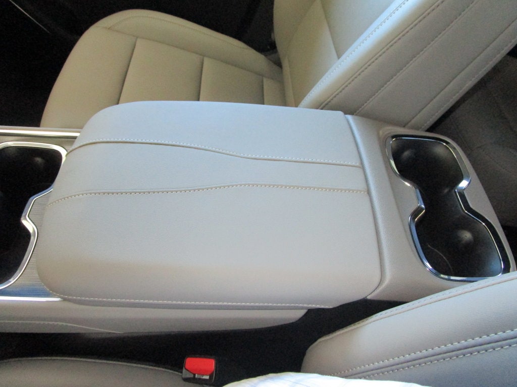2026 GMC Acadia Elevation - Photo 34