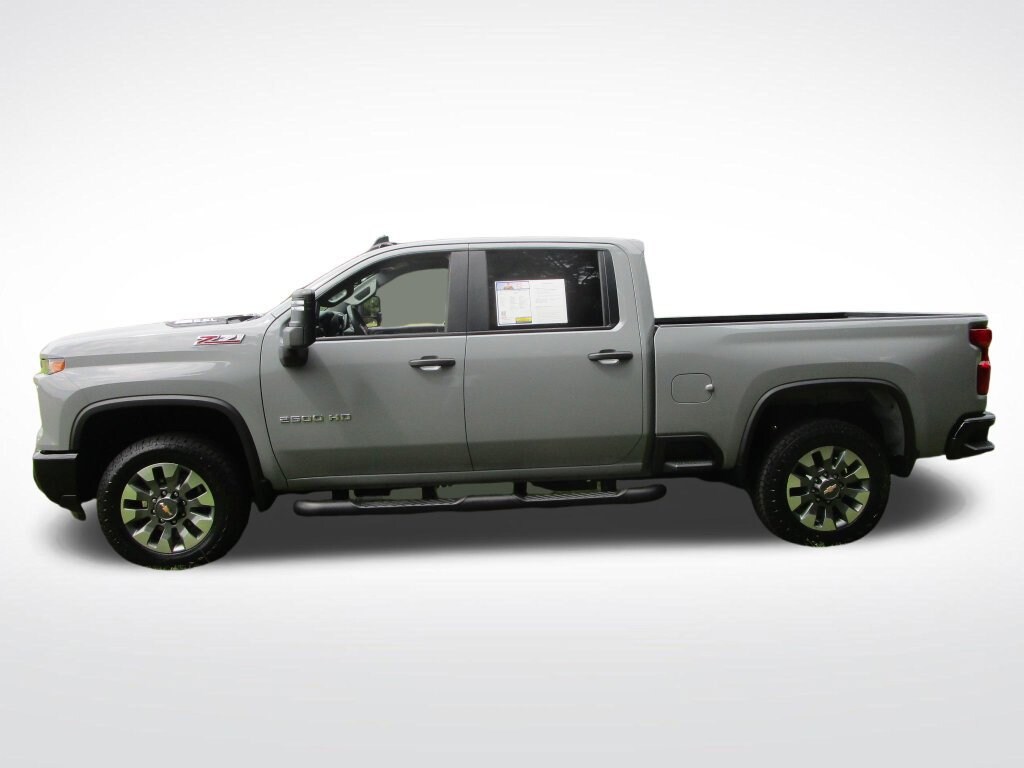 Used 2025 Chevrolet Silverado 2500 HD Custom Truck