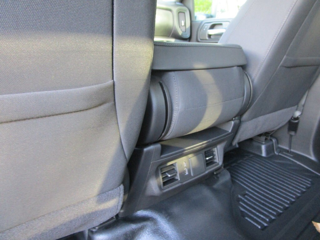 2026 GMC Sierra 3500 Chassis Cab Pro - Photo 19