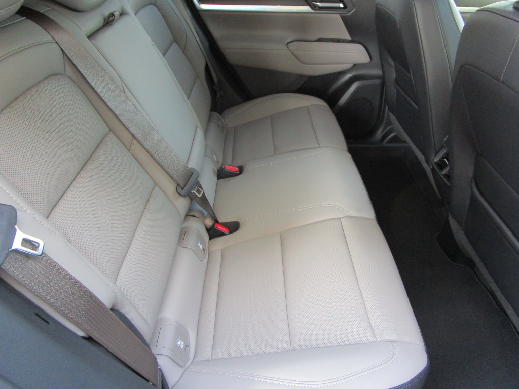 2026 GMC Terrain Elevation - Photo 16