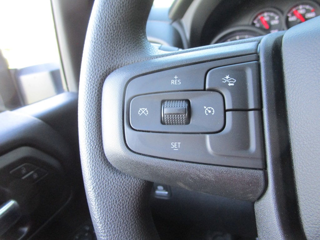 2026 GMC Sierra 3500 Chassis Cab Pro - Photo 33