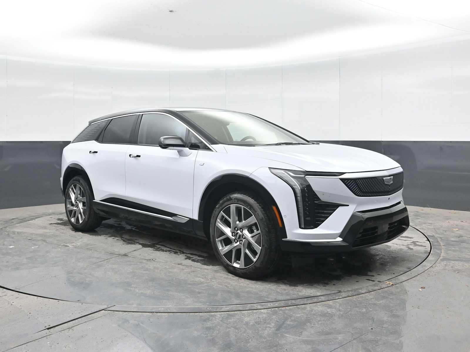 2027 CADILLAC OPTIQ Luxury SUV