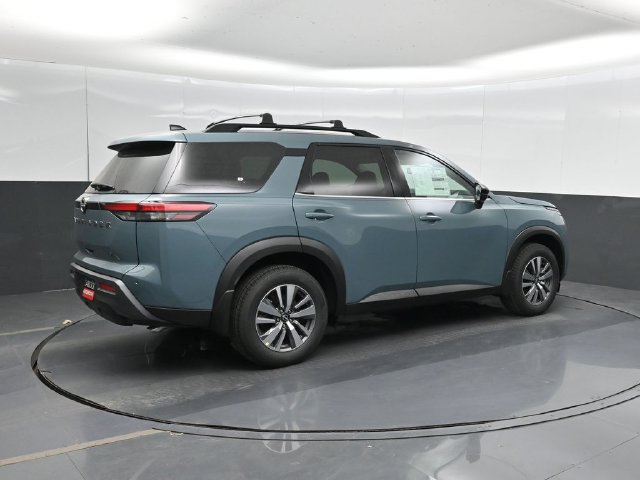 New 2026 Nissan Pathfinder SL SUV