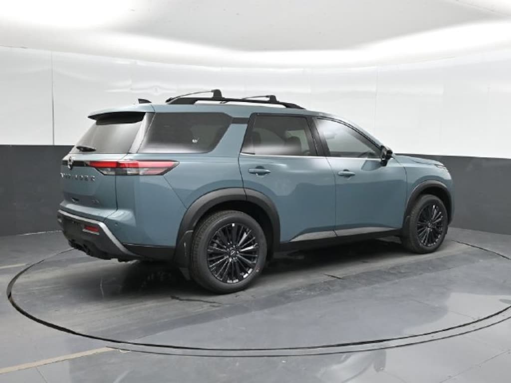 New 2026 Nissan Pathfinder SL SUV